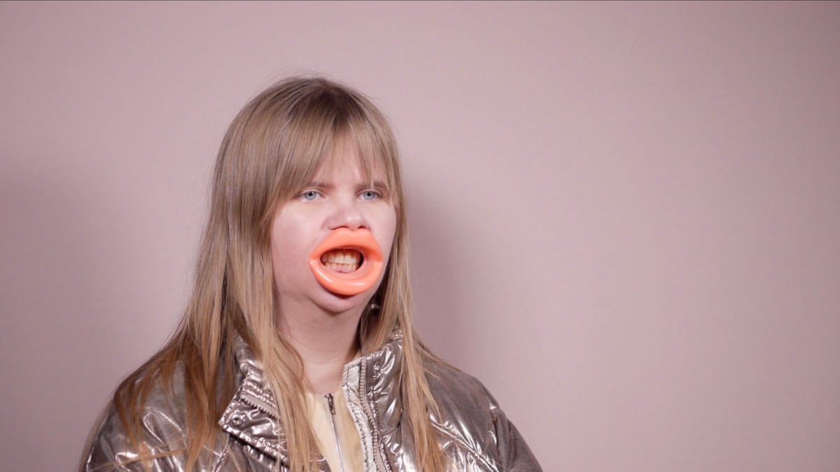 Bridget Moser, My Crops Are Dying But My Body Persists (video still), 2020.